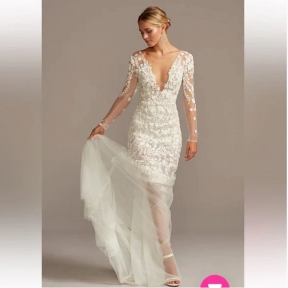 Galina Signature Wedding Dress White Bodycon Style #SWG851 size 4